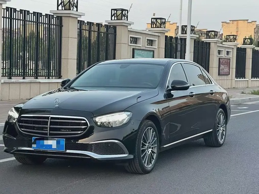 Mercedes-Benz E-Class 2023