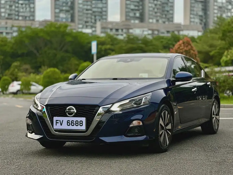 Nissan Teana