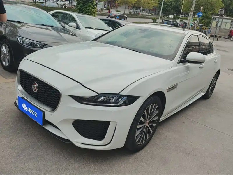 Jaguar XEL