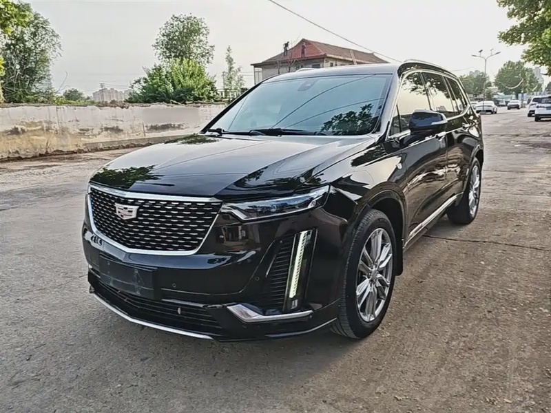 Cadillac XT6