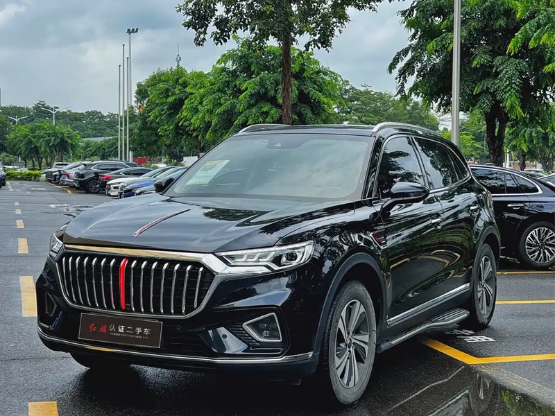 Hongqi HS5