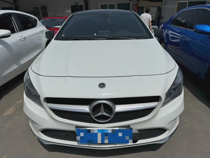 Mercedes-Benz CLA-Class