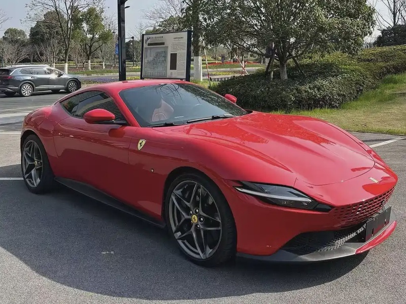 Ferrari Roma