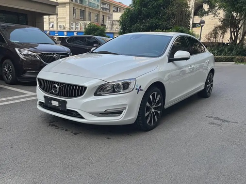 Volvo S60 2019