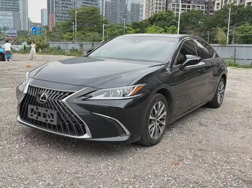 Lexus ES 2023