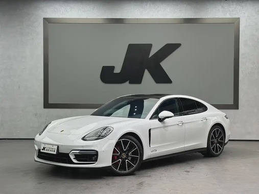 Porsche Panamera 2022