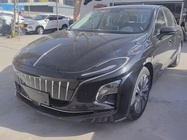 Hongqi E-QM5 2023
