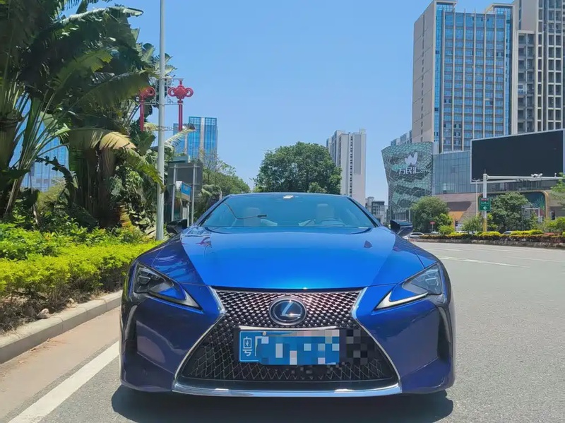 Lexus LC