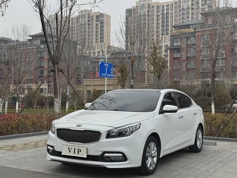 Kia K4