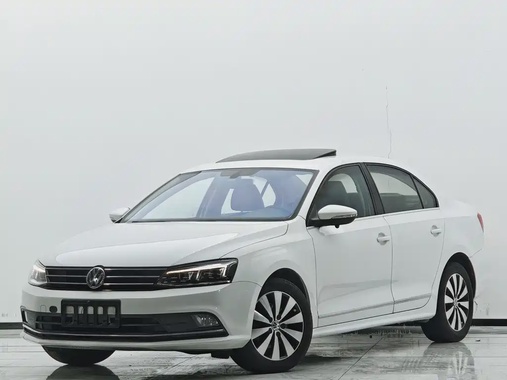 Volkswagen Sagitar 2018