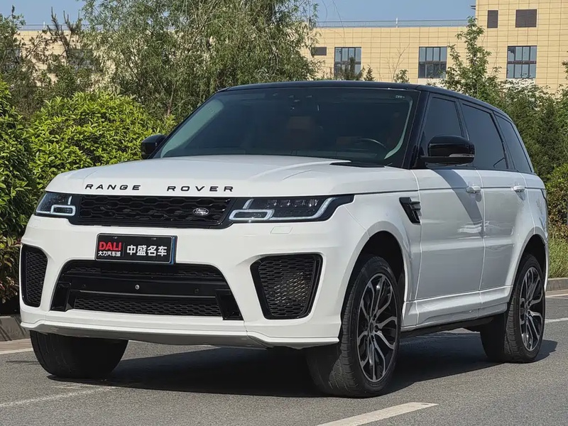 Land Rover Sport