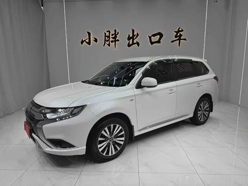 Mitsubishi Outlander 2023