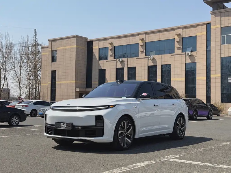 Li Auto L7