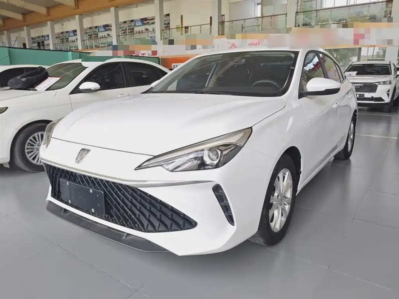 Roewe i5