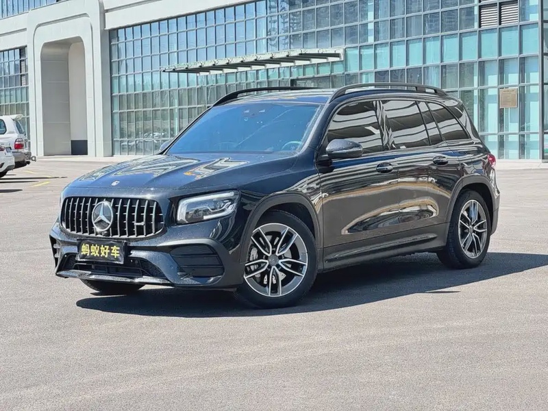 Mercedes-Benz GLB-Class