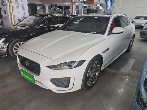Jaguar XE 2022