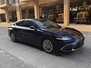 Lexus ES 2021