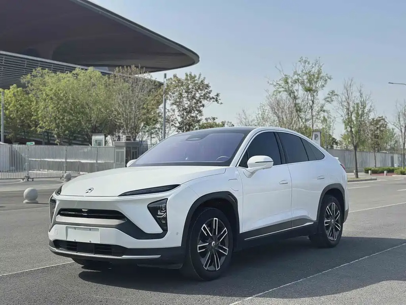NIO EC6