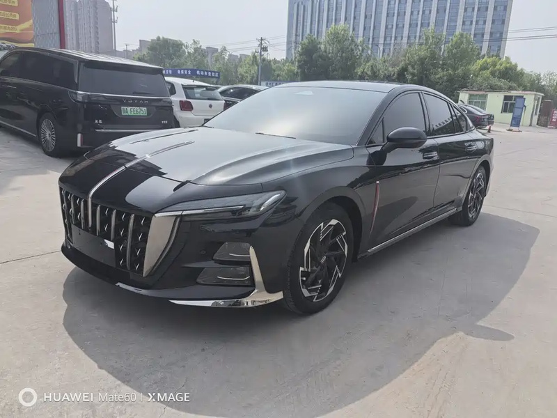 Hongqi H6