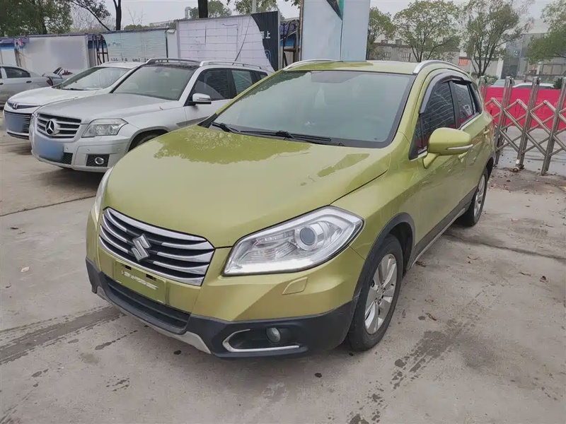 Suzuki S-Cross