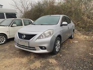 Nissan Sunny 2012