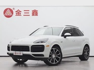Porsche Cayenne 2022