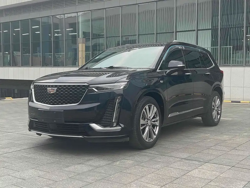 Cadillac XT6