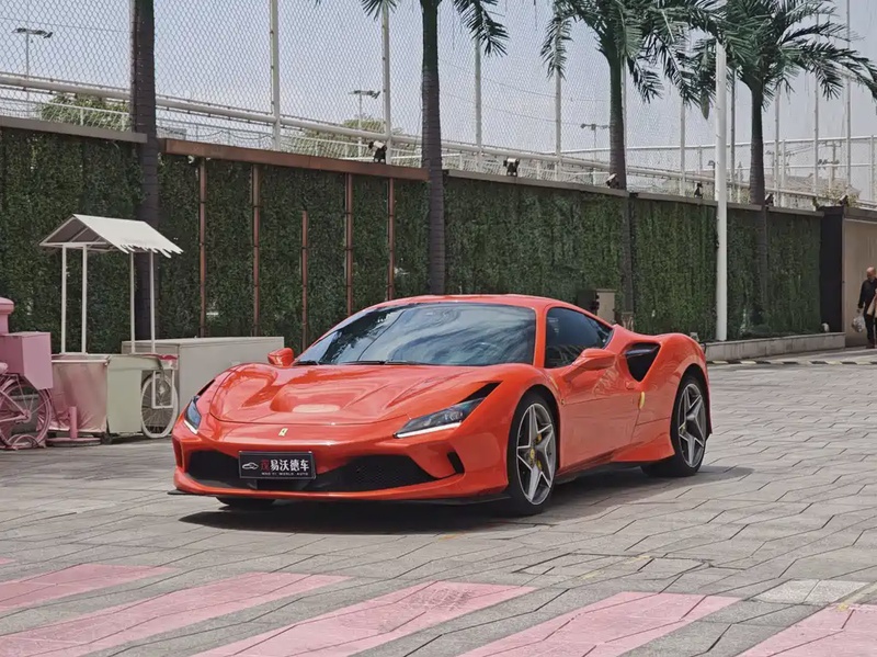 Ferrari F8
