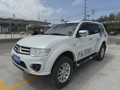 Mitsubishi Pajero Sport 2017