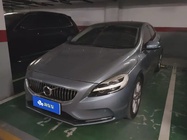 Volvo V40 2018