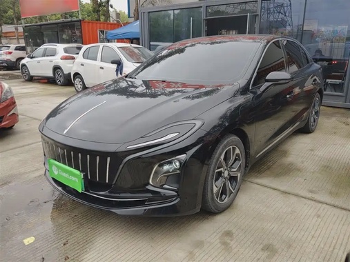 Hongqi E-QM5 2023