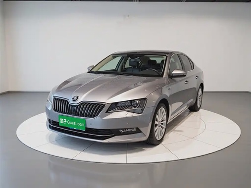 Skoda Superb 2019