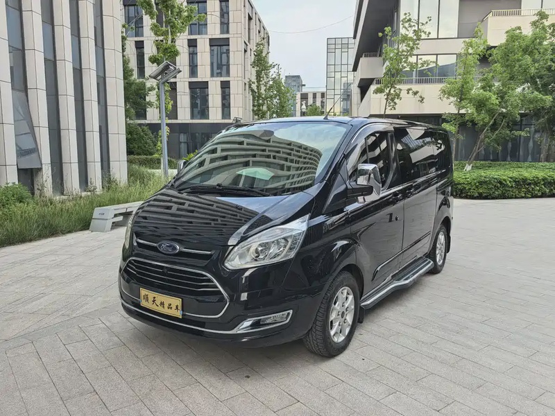 Ford Tourneo
