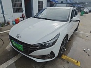 Hyundai Elantra 2022