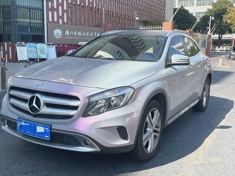 Mercedes-Benz GLA-Class