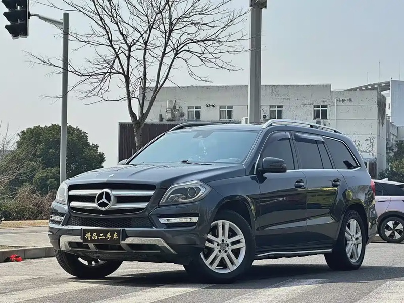 Mercedes-Benz GL-Class