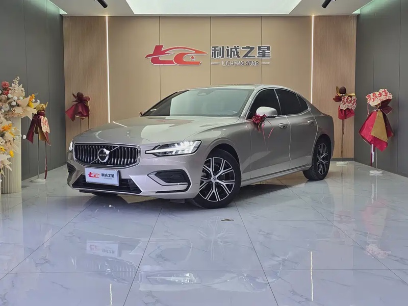 Volvo S60