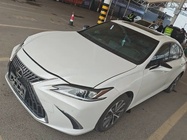 Lexus ES 2022