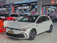 Volkswagen Golf 2024