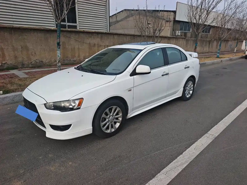 Mitsubishi Lancer EX
