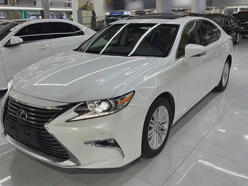 Lexus ES 2017