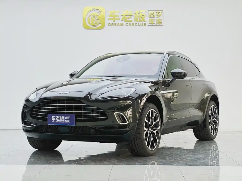 Aston Martin DBX