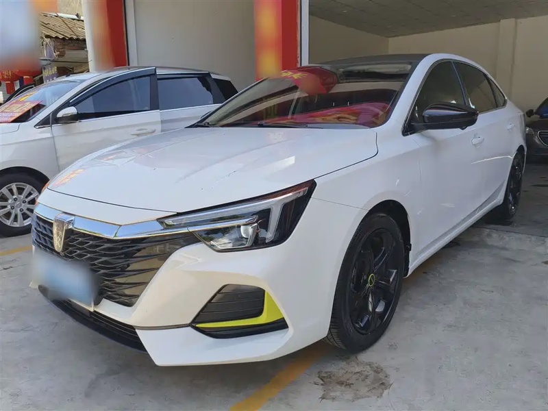 Roewe i6