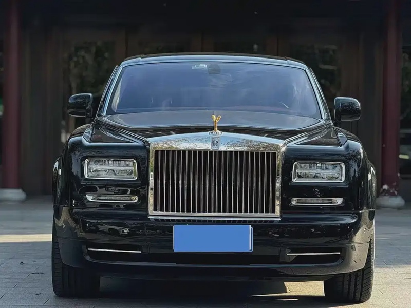 Rolls-Royce Phantom