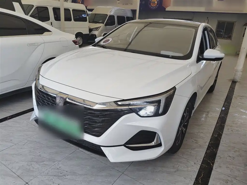 Roewe i6