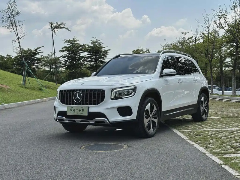 Mercedes-Benz GLB-Class