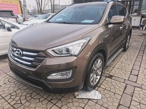 Hyundai Santa Fe 2014