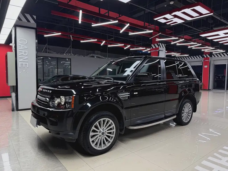 Land Rover Sport