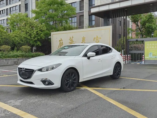 Mazda 3 2015