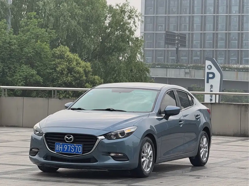 Mazda 3